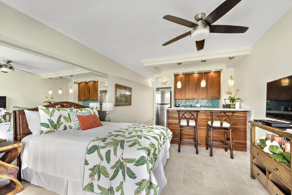 Waikiki Shore 515 Beachfront & Upgrade Appartamento Honolulu Esterno foto